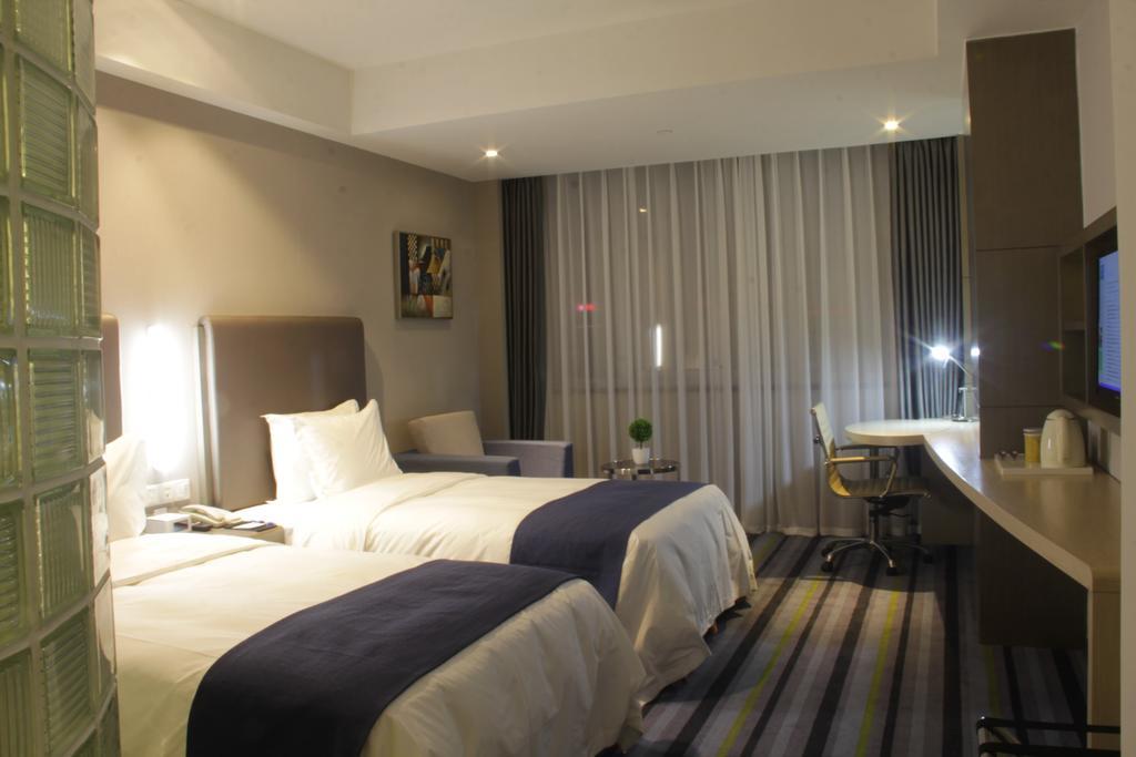 Holiday Inn Express Dujiangyan Ancient City Oda fotoğraf