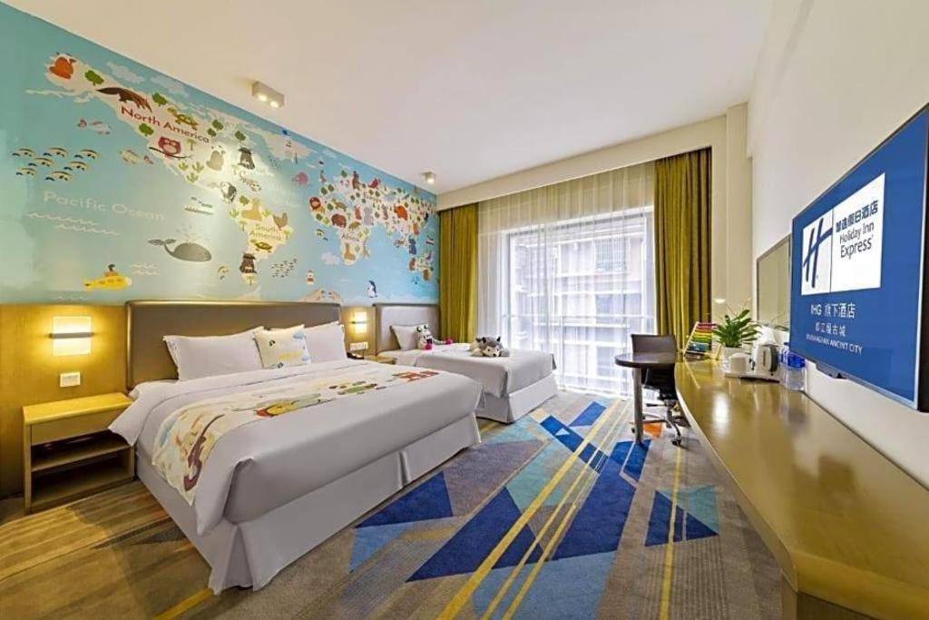 Holiday Inn Express Dujiangyan Ancient City Dış mekan fotoğraf